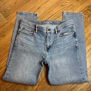 Banana Republic "Legacy Jeans" 34x32 Slim Fit Light Indigo Wash Heritage Denim